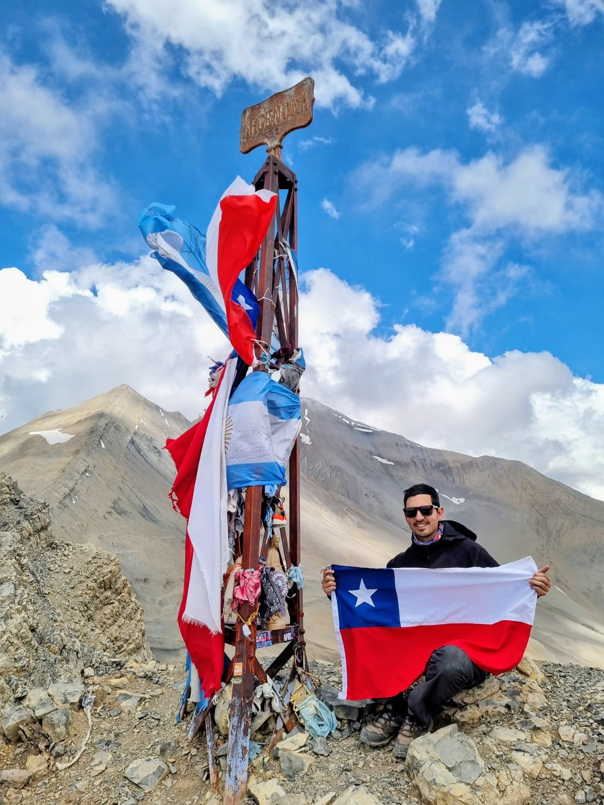Vicente Roman cruzando la Cordillera de los Andes — Verano 2026